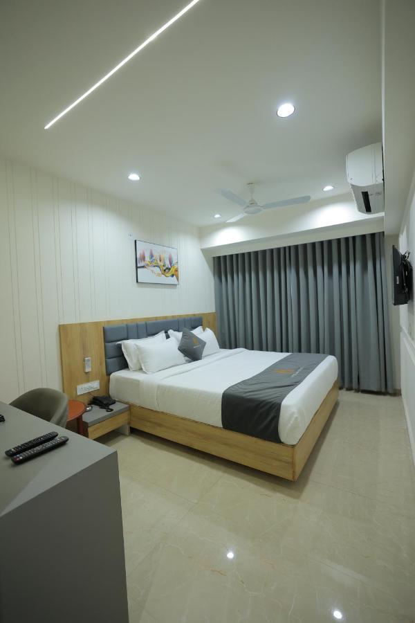 Hotel Shayan Inn راجكوت المظهر الخارجي الصورة